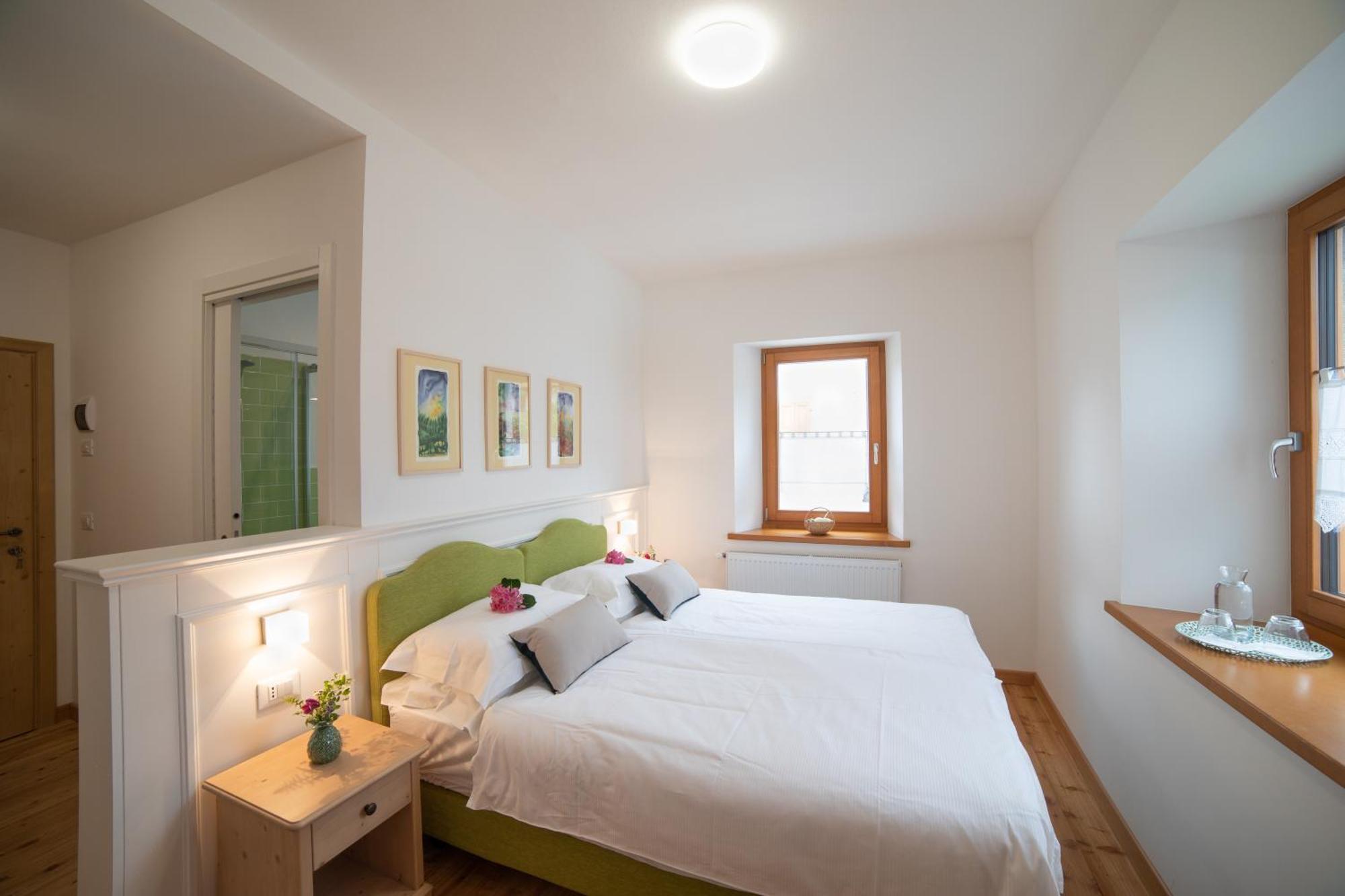 Alpedale Hotel Ovaro Kültér fotó